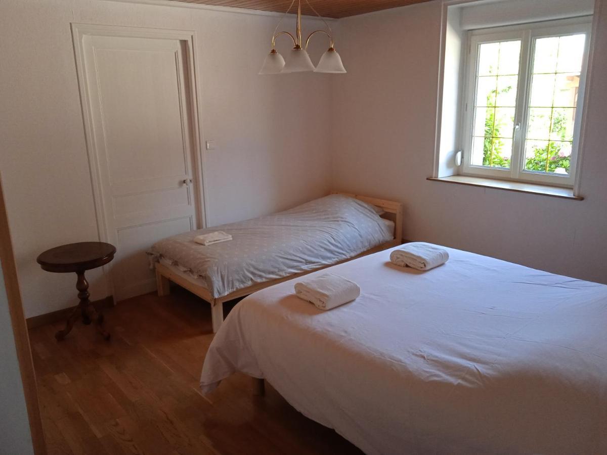 Les Jardins Des 3 Provinces- Gite Montcharvot Buitenkant foto