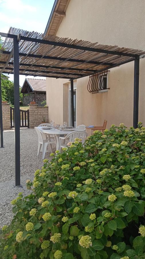 Les Jardins Des 3 Provinces- Gite Montcharvot Buitenkant foto